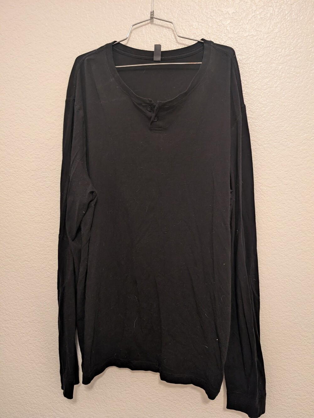 Vuori Men's Long Sleeve Ever Henley Black XL